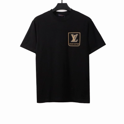 Louis Vuitton embossed fake pocket letter T-Shirts black 01