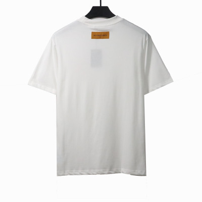  Louis Vuitton embossed fake pocket letter T-Shirts white 02