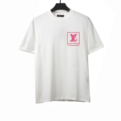  Louis Vuitton embossed fake pocket letter T-Shirts white 01