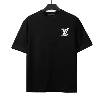  Louis Vuitton Hand-painted large letter LOGO T-Shirts black 01