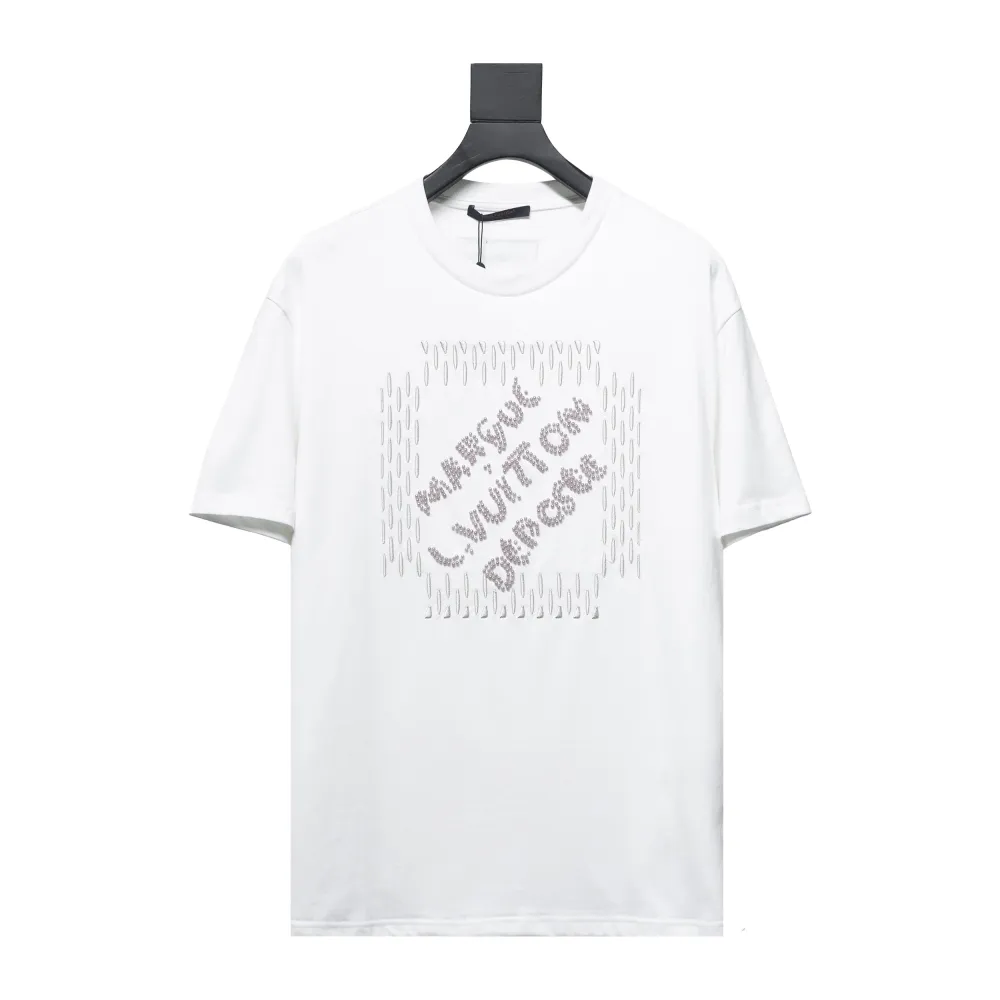  Louis Vuitton three-dimensional embossed embossed logo T-Shirts 1