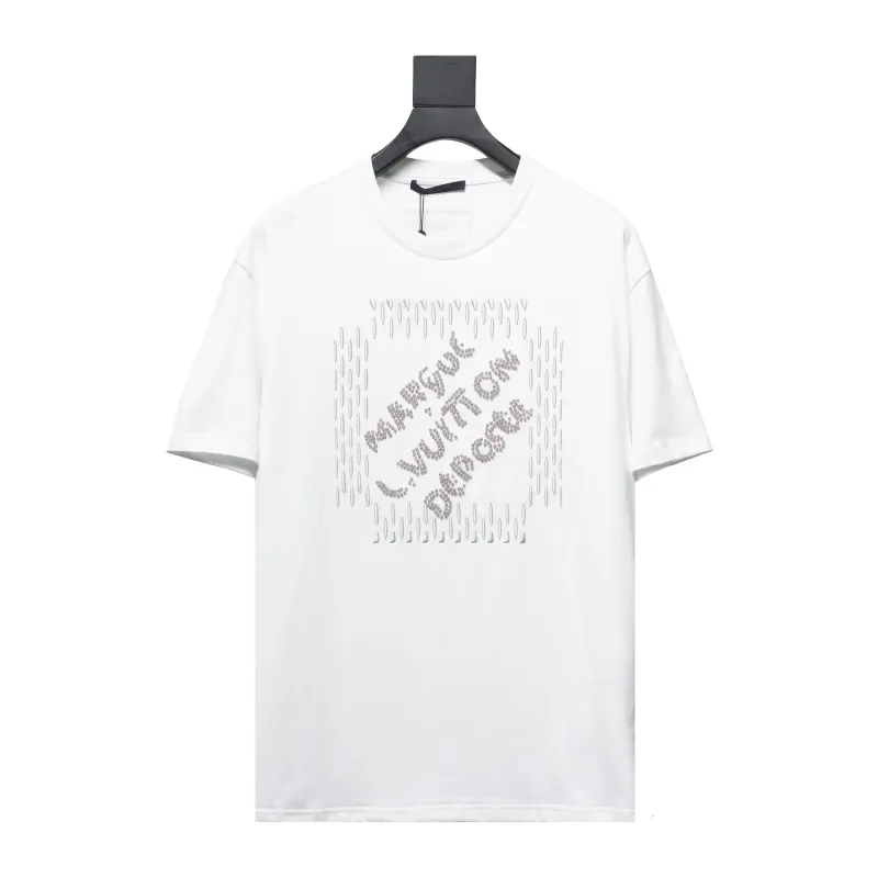  Louis Vuitton three-dimensional embossed embossed logo T-Shirts 1