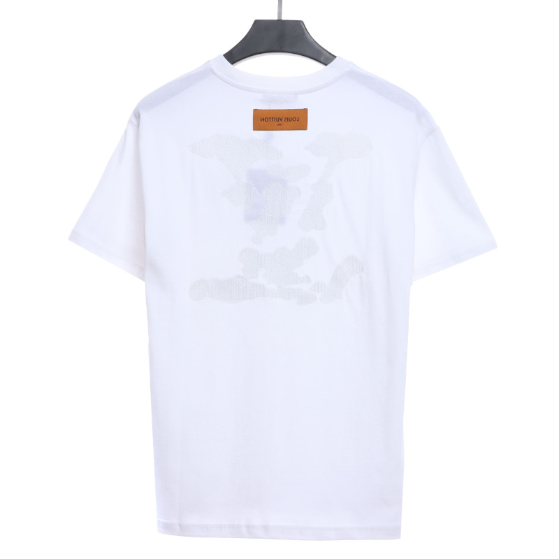  Louis Vuitton Back floating embroidered cloud T-Shirts