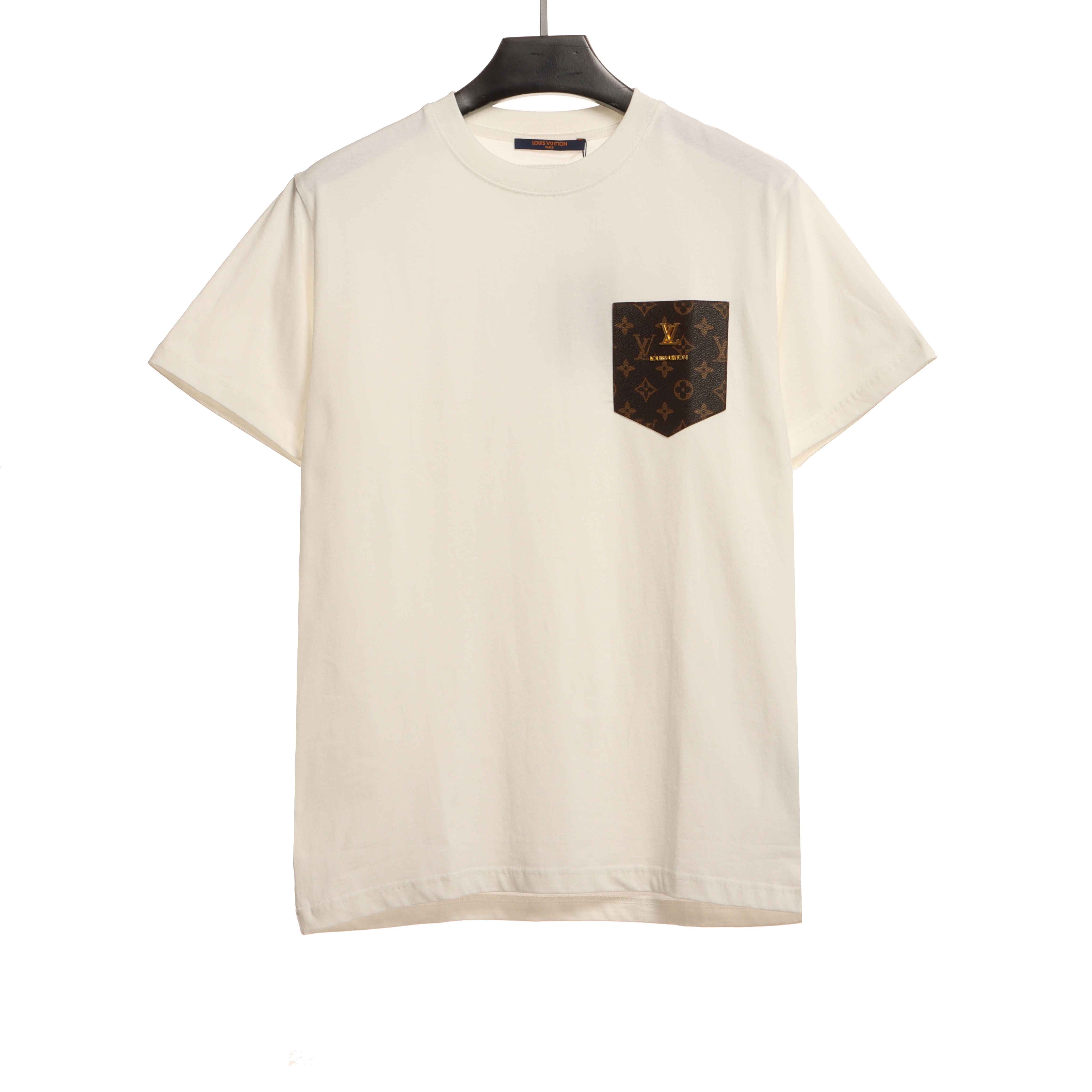 Louis Vuitton chest leather label embroidered T-Shirts 1