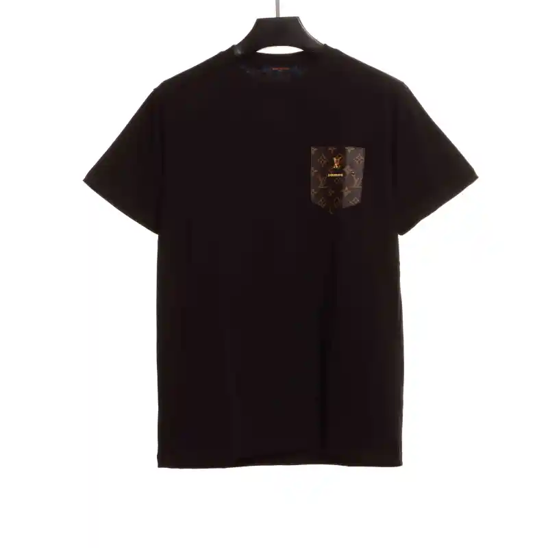 Louis Vuitton chest leather label embroidered T-Shirts 2