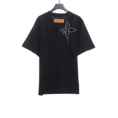  Louis Vuitton pattern embroidered round neck T-Shirts 02