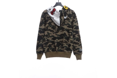 BAPE co-branded hell kitty camouflage zipper hoodie green 02