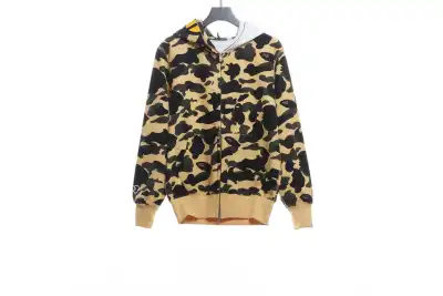 BAPE co-branded hell kitty camouflage zipper hoodie yellow 01