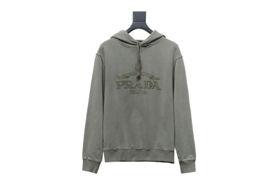 Prada 24Fw medal letter patch hoodie 01