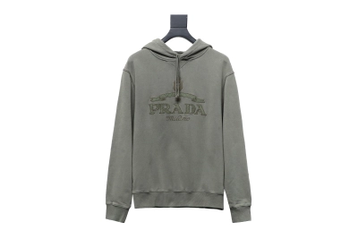 Prada 24Fw medal letter patch hoodie 01