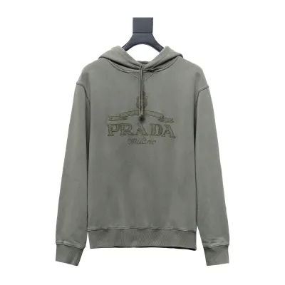 Prada 24Fw medal letter patch hoodie 01