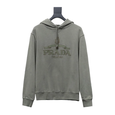 Prada 24Fw medal letter patch hoodie 01