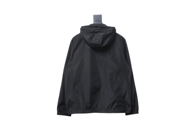 Moncler little man logo jacket 02