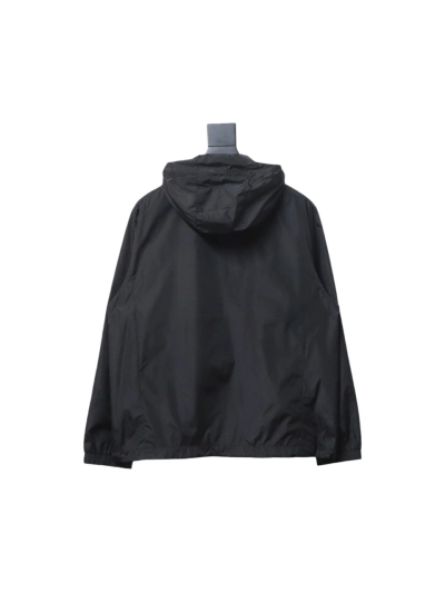 Moncler little man logo jacket 02