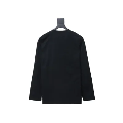 Prada 24Fw metal logo long-sleeve T-shirt with triangle pocket 1902 02