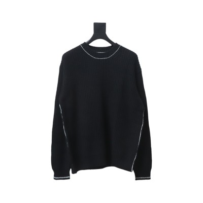  Prada 24FW thick needle white thread crew neck sweater 01
