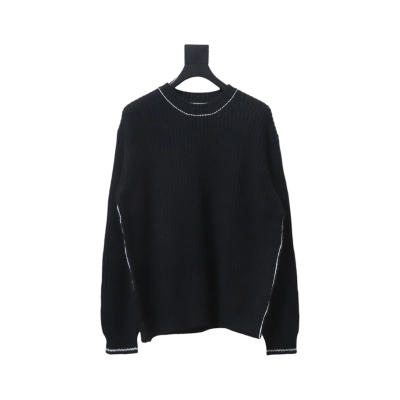 Prada 24FW thick needle white thread crew neck sweater 01
