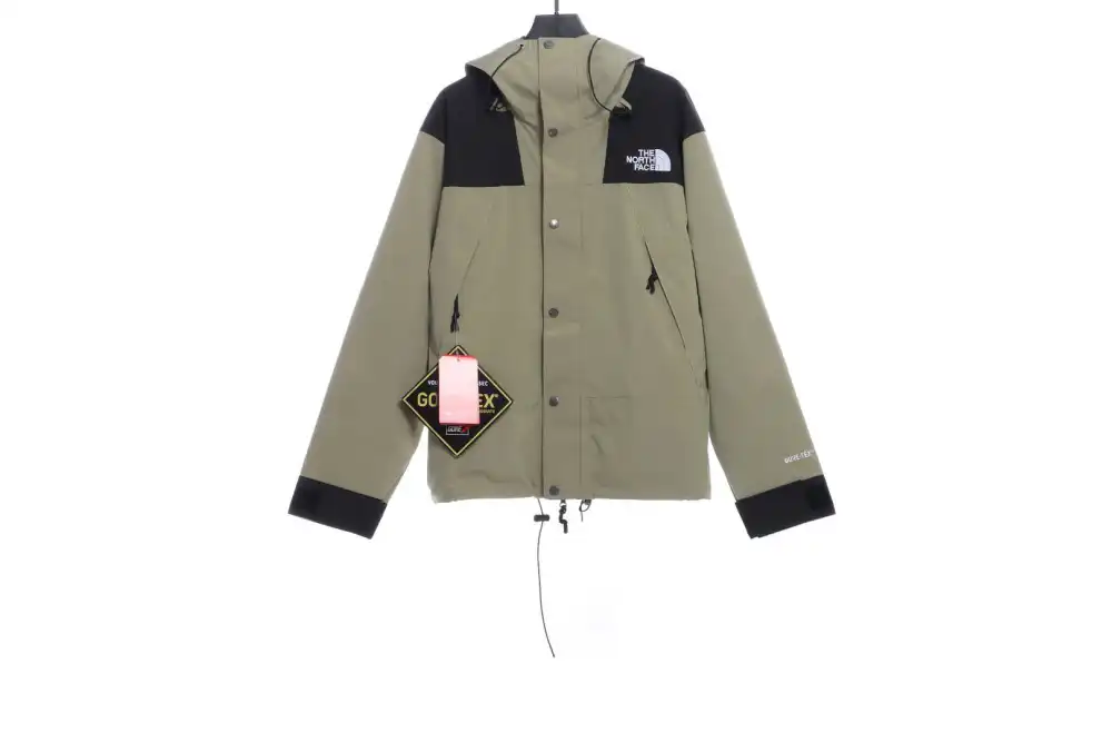 The North Face 90 basic Windbreaker Jacket