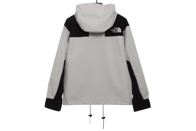 The North Face classic 1986 Windbreaker Jacket 1902 02