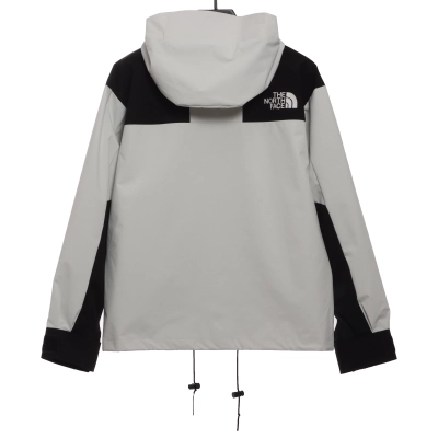 The North Face classic 1986 Windbreaker Jacket 1902 02