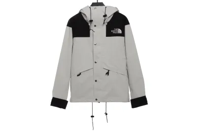 The North Face classic 1986 Windbreaker Jacket 1902 01