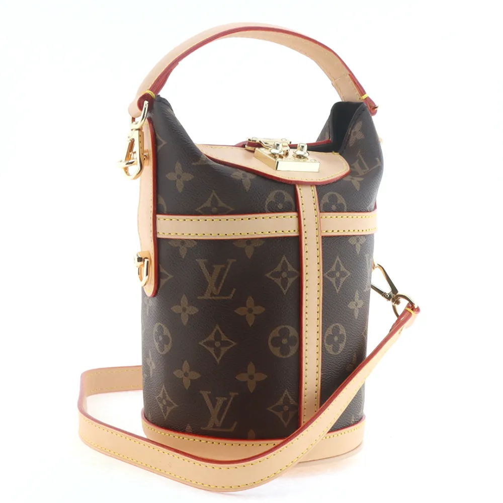 l**is V*t*n monogram lock fries bag