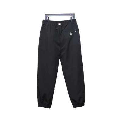 Moncler 22Fw silicone logo nylon woven cuffed trousers Pants 02
