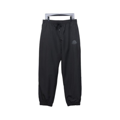 Moncler 22Fw silicone logo nylon woven cuffed trousers Pants 01