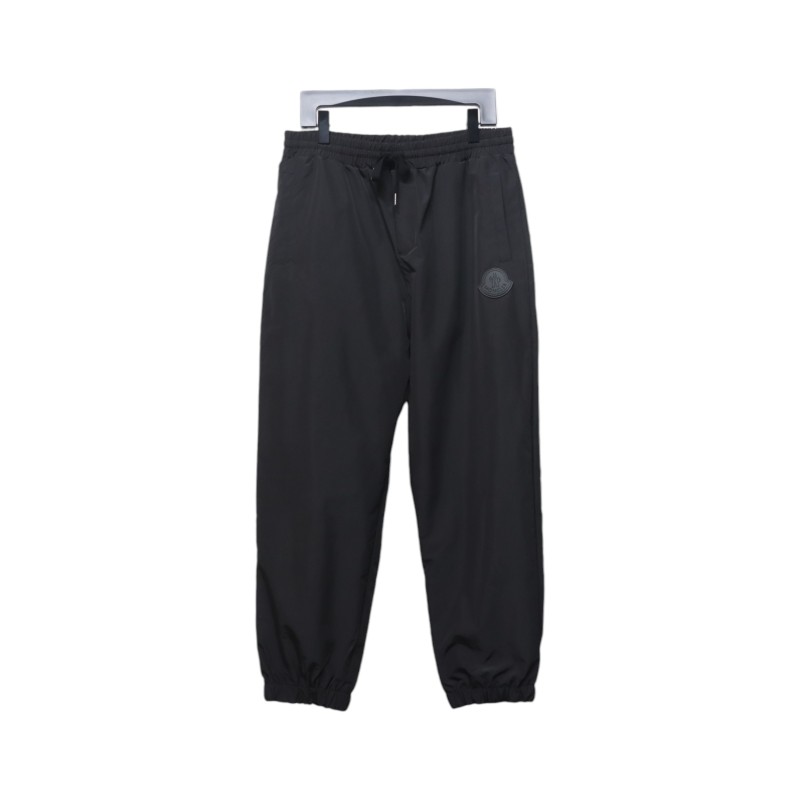  Moncler 22Fw silicone logo nylon woven cuffed trousers Pants