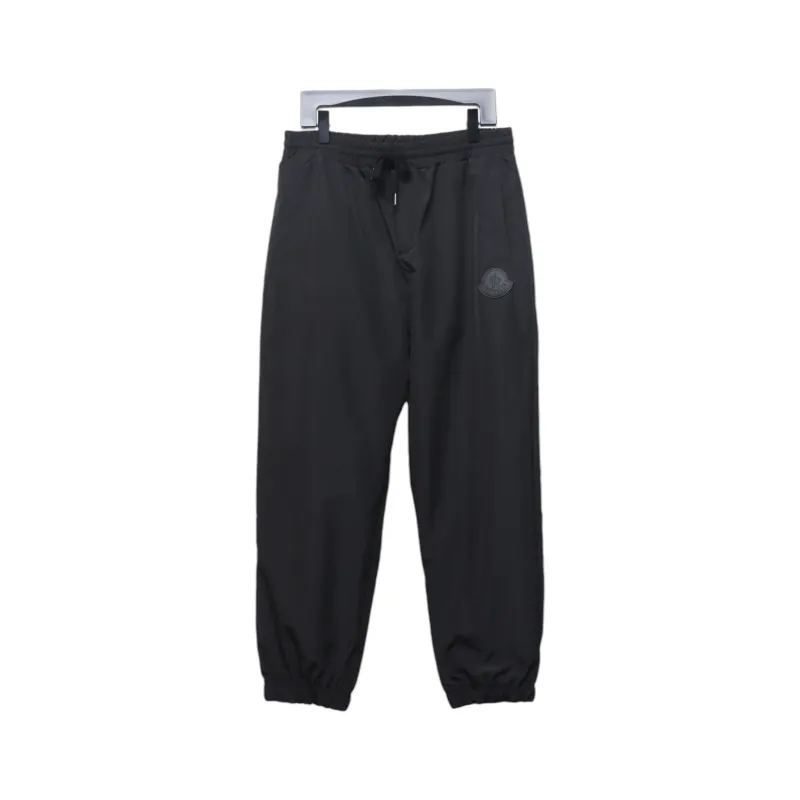 Moncler 22Fw silicone logo nylon woven cuffed trousers Pants