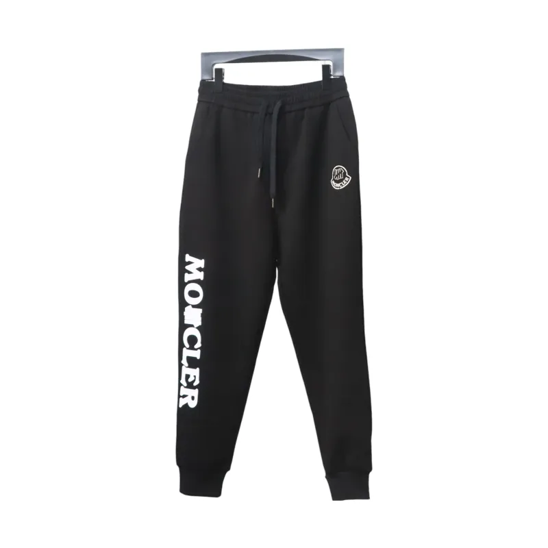  Moncler 24Fw pocket logo logo letter print trousers 1901 Pants