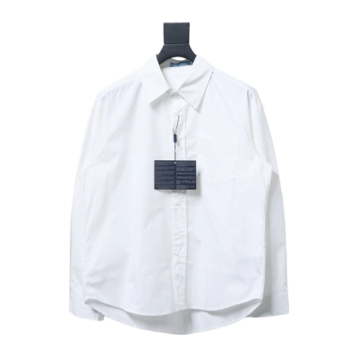 Prada 24Fw Long-Sleeve Shirt with letters on the back 01