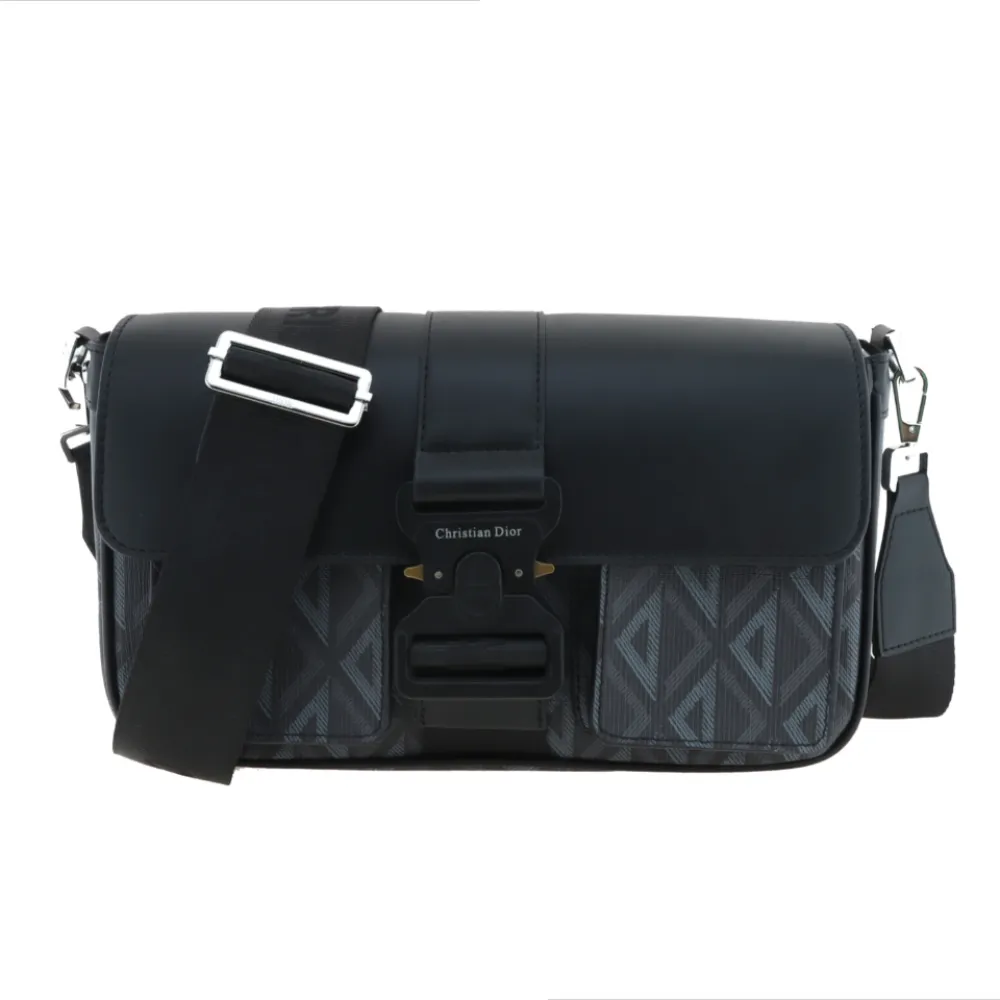 D*or cd aluminum buckle canvas and cowhide shoulder bag black