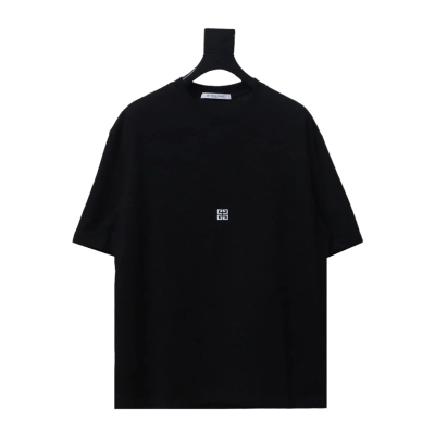 Givenchy 24ss front and back embroidered letter logo short sleeves T-Shirts 01