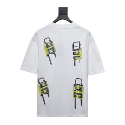 Givenchy 24ss lock print short sleeves 30 T-Shirts 02