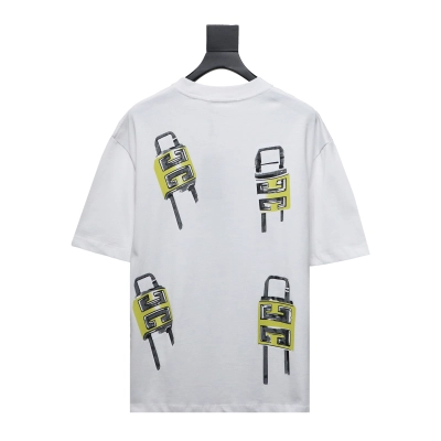Givenchy 24ss lock print short sleeves 30 T-Shirts 02