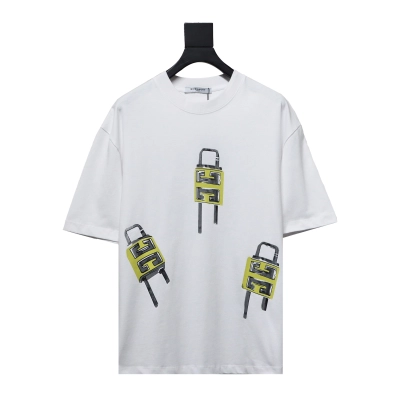 Givenchy 24ss lock print short sleeves 30 T-Shirts 01