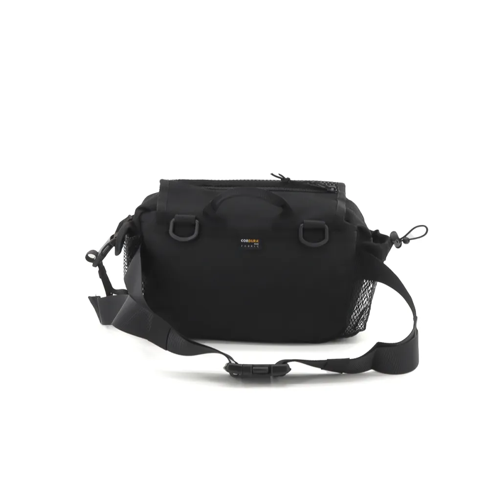 S*p*e 20ss 3m reflective mesh messenger bag black