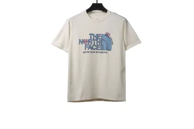 The North Face graffiti small heart print short sleeve white T-Shirts 01