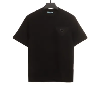  Prada chest overlapping triangle label short sleeve T-Shirts 01