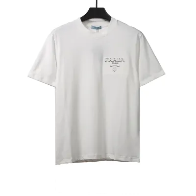  Prada three-dimensional laminated letter short sleeve white T-Shirts 01
