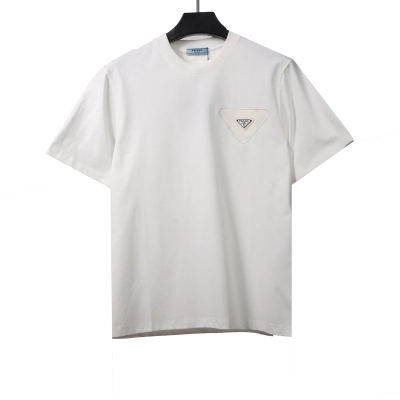 Prada triangle overlapping leather label short sleeve T-Shirts 01