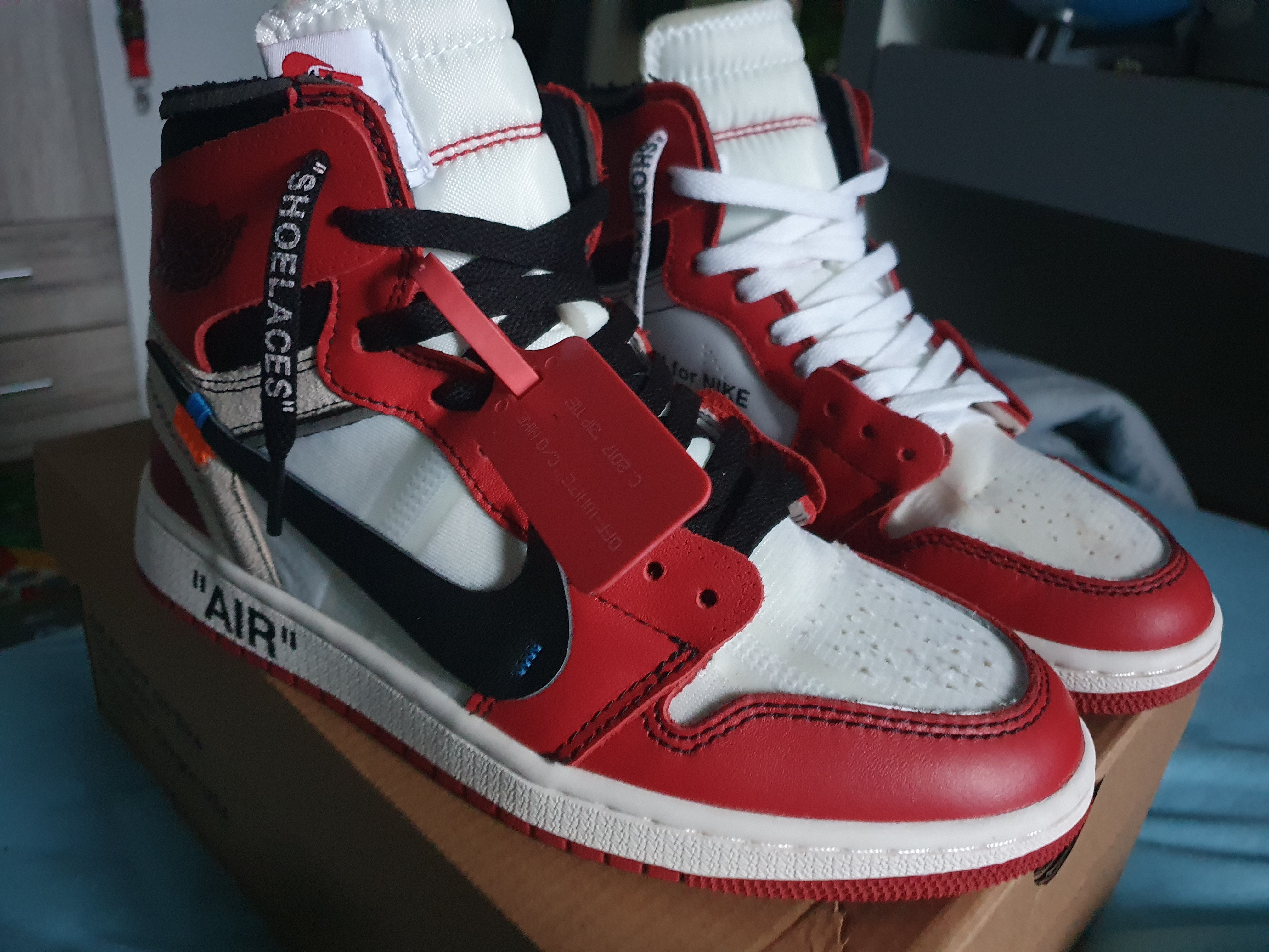 Uabat Jordan 1 Retro High Off-White Chicago,AA3834-101 review Banane