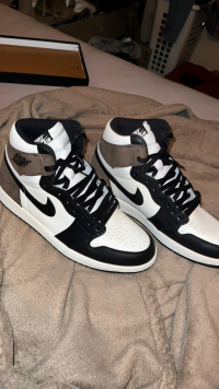Uabat Jordan 1 Retro High Dark Mocha ,555088-105 review 0