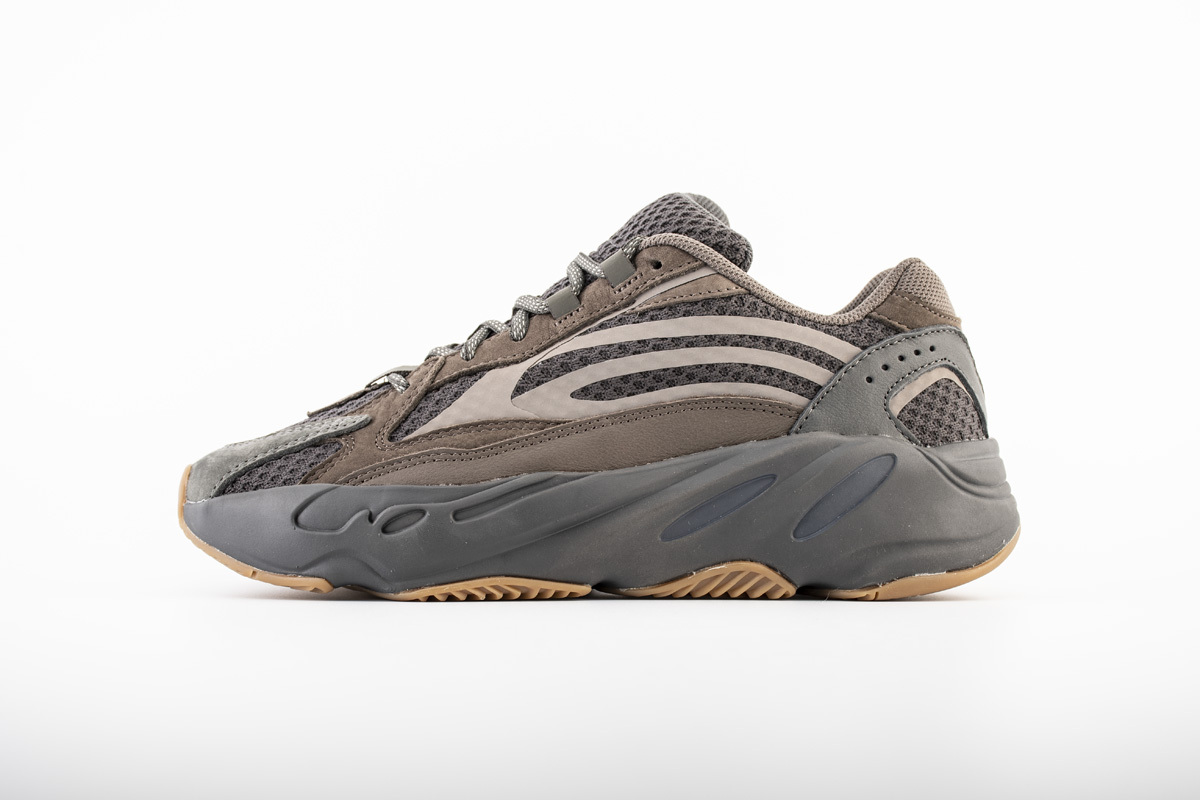  Perfectkicks Yeezy Boost 700 V2 Geode,EG6860