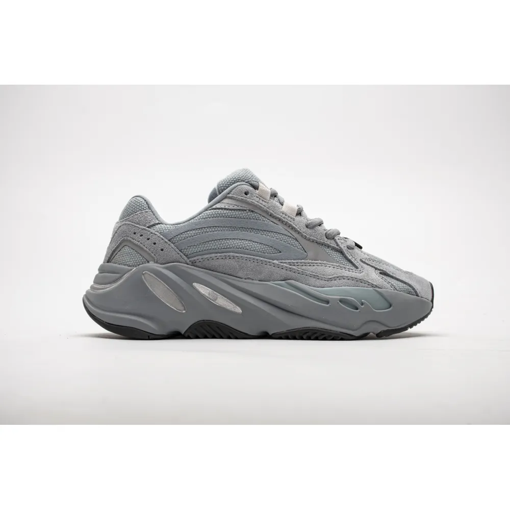 GET Yeezy Yeezy Boost 700 V2 Hospital Blue,FV8424