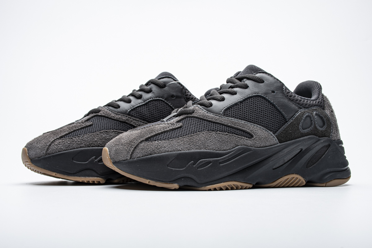  GET Yeezy Boost 700 Utility Black,FV5304