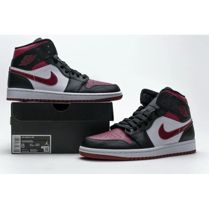 GET Jordan 1 Mid Bred Toe,554724-066