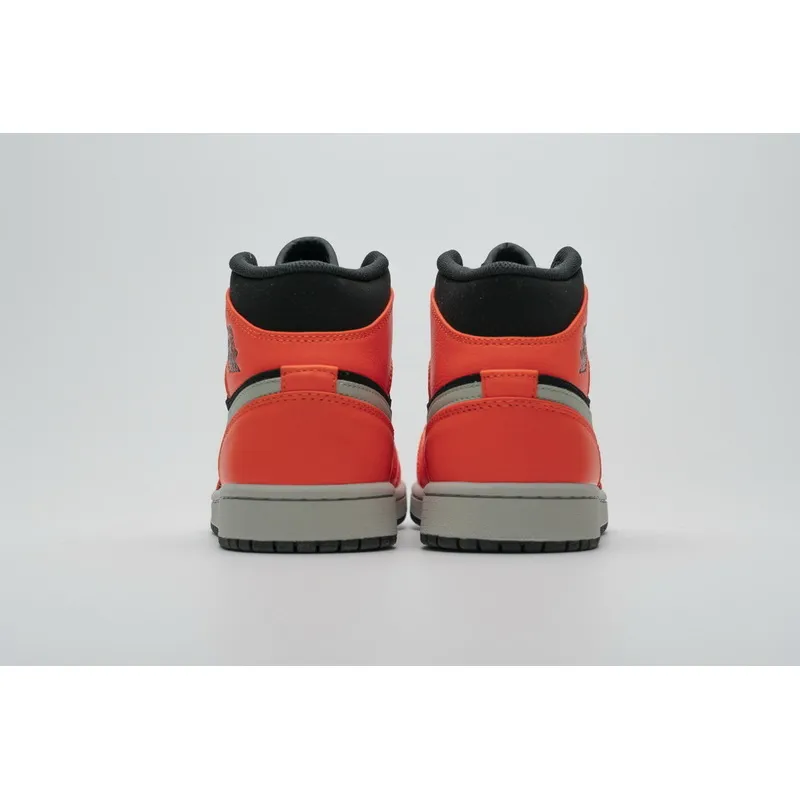 GET Jordan 1 Mid Black Cone,554724-062