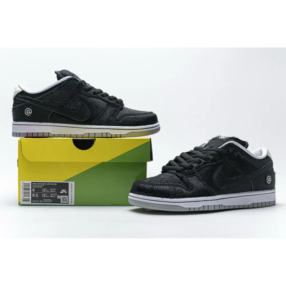 GET SB Dunk Low Medicom Toy, CZ5127-001